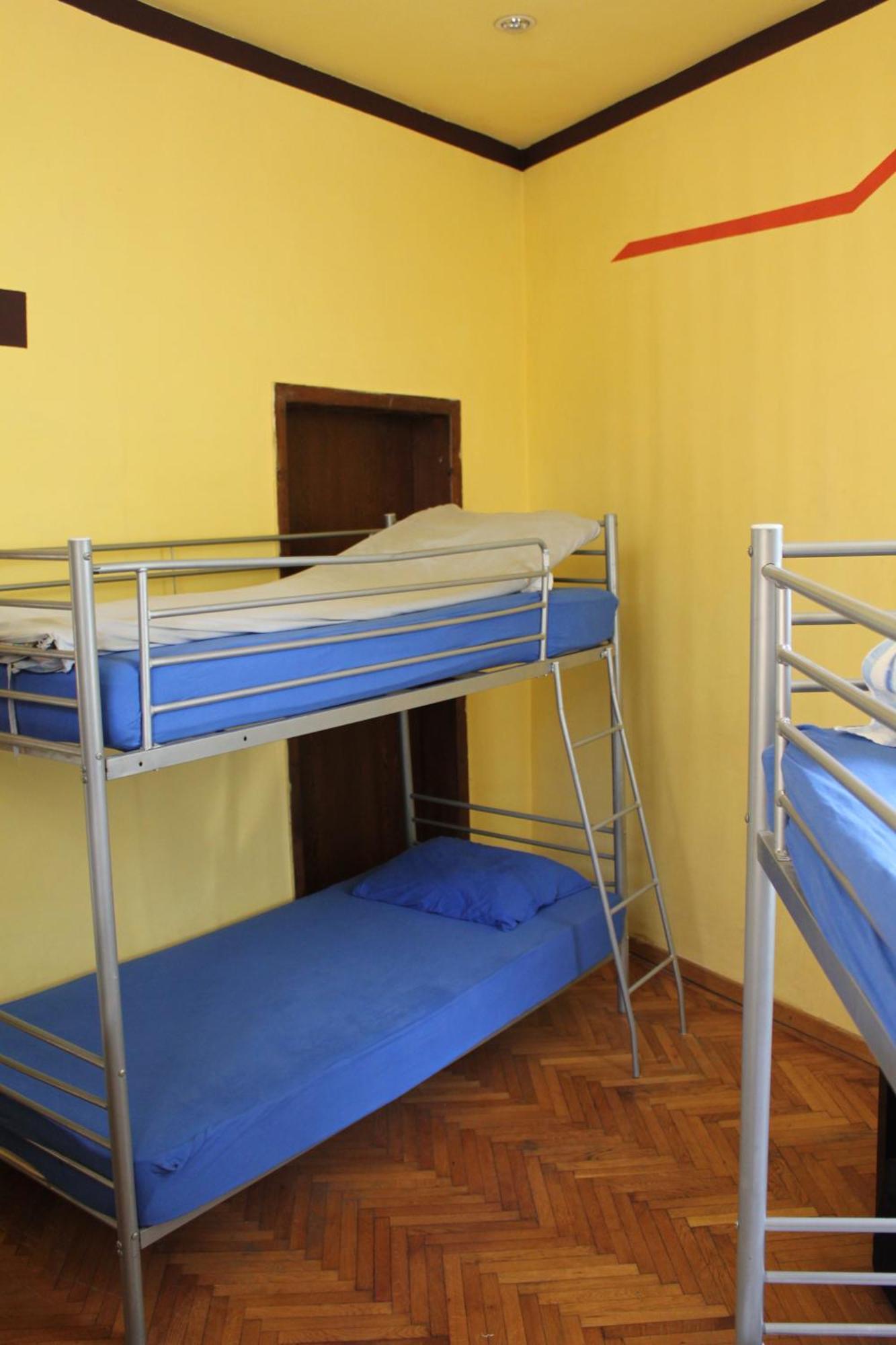 Hostel Fun House Bukurešť Exteriér fotografie
